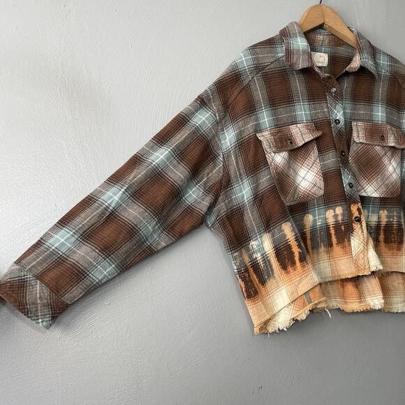 Oli & Hali Cropped Flannel Size L Plaid Shirt Boho Grunge Lagenlook Distressed - Picture 2 of 10